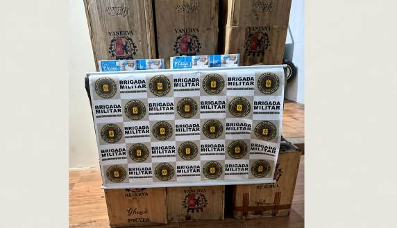 BM apreende quase 2 mil pacotes de cigarros estrangeiros em Três de Maio