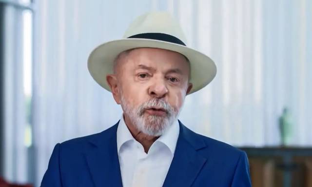 Lula anuncia novo Desenrola com liberação de até 20% do FGTS