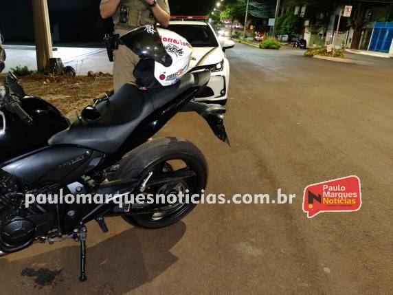 Motociclista fica ferido em acidente na Avenida Santa Rosa