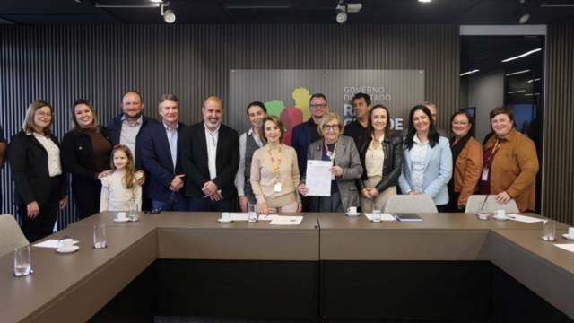 Governo do Estado autoriza melhorias no ginásio da Escola Amélio Fagundes de Independência