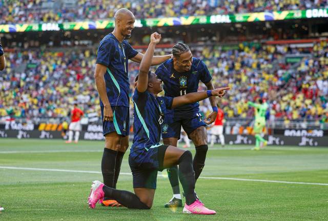 Brasil supera Egito em último compromisso antes da Copa do Mundo