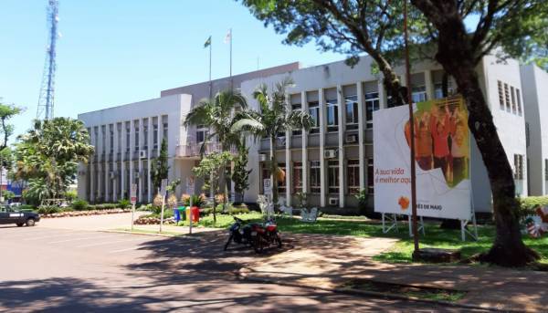 Palácio Municipal Walter Ullmann terá expediente interno na tarde desta sexta-feira
