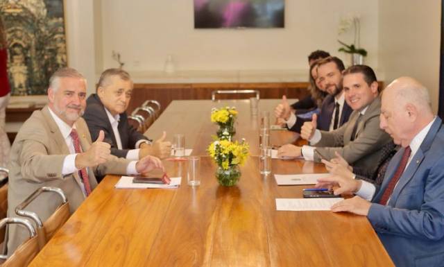 Motta anuncia acordo com o governo sobre dívidas dos produtores rurais