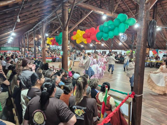 Confira os vencedores do Festival de Arte Gaúcha da 20ª Região Tradicionalista