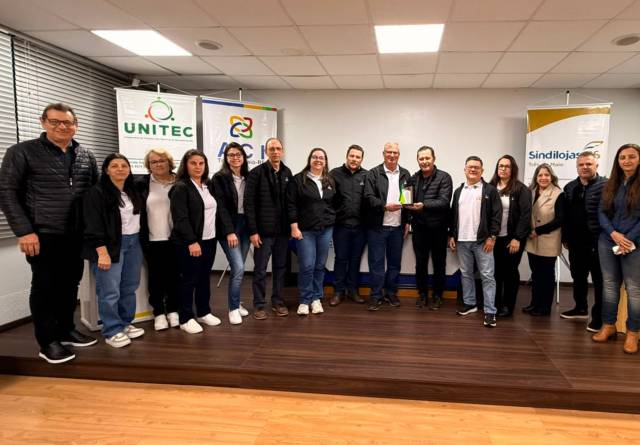 Unitec celebra 30 anos de cooperativismo durante Café com Empresários