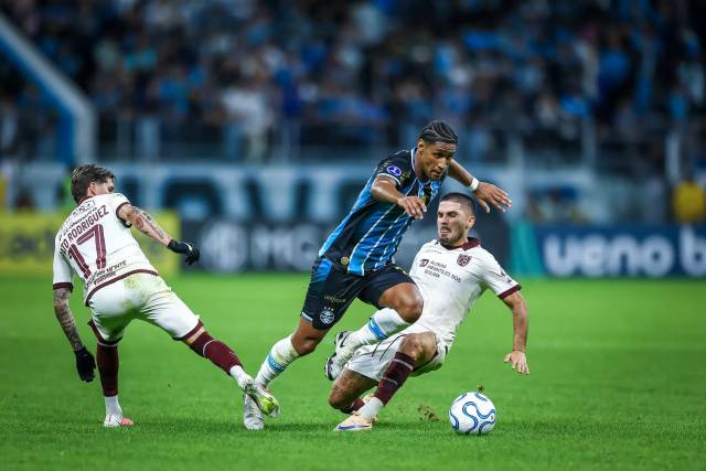Grêmio perde para o Bolívar por 1 a 0 e é eliminado da Copa Sul-Americana