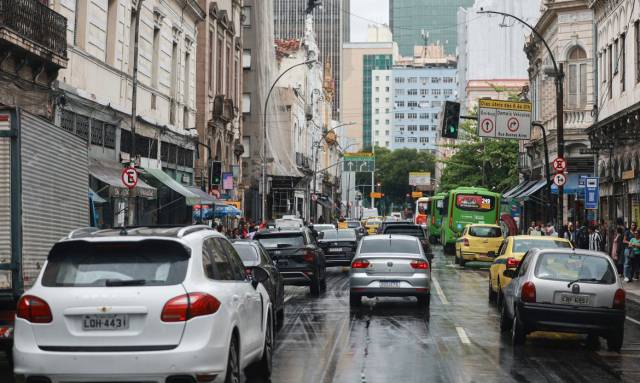 Adesivo eleitoral pode levar à perda da cobertura de seguro
