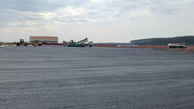 Novo aeroporto de Santa Rosa chega a quase 70% das obras concluídas
