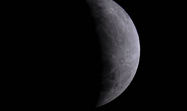 Eclipse parcial da Lua nesta quinta-feira será visto em todo o Brasil