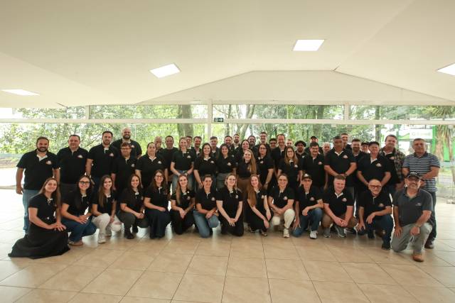 Voluntários e imprensa participam do último encontro de alinhamento para a Expo Terneira 2026