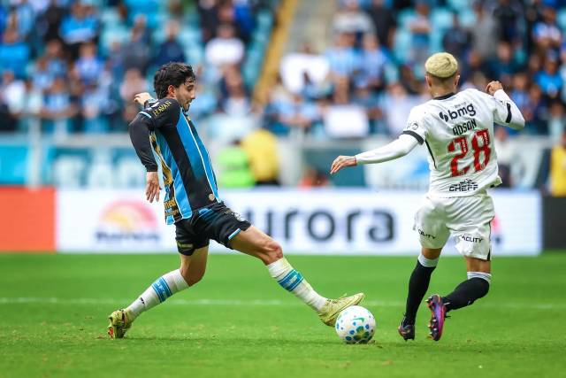 Grêmio perde de virada por 2 a 1 para o Vasco pelo Brasileirão