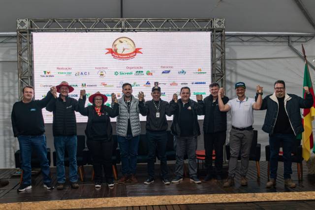 Expoterneira encerra com grande público e anúncio do presidente da próxima edição