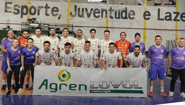União/Agren vence o Lokomotiv por 4x2 e ainda briga para ficar entre os quatro melhores