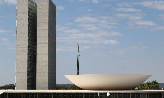 Câmara dos Deputados aprova aumento no limite de receita bruta do MEI